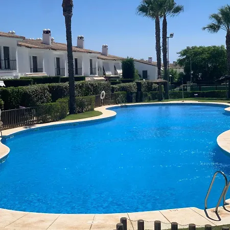 Residencial Punta Coral Feriehus *